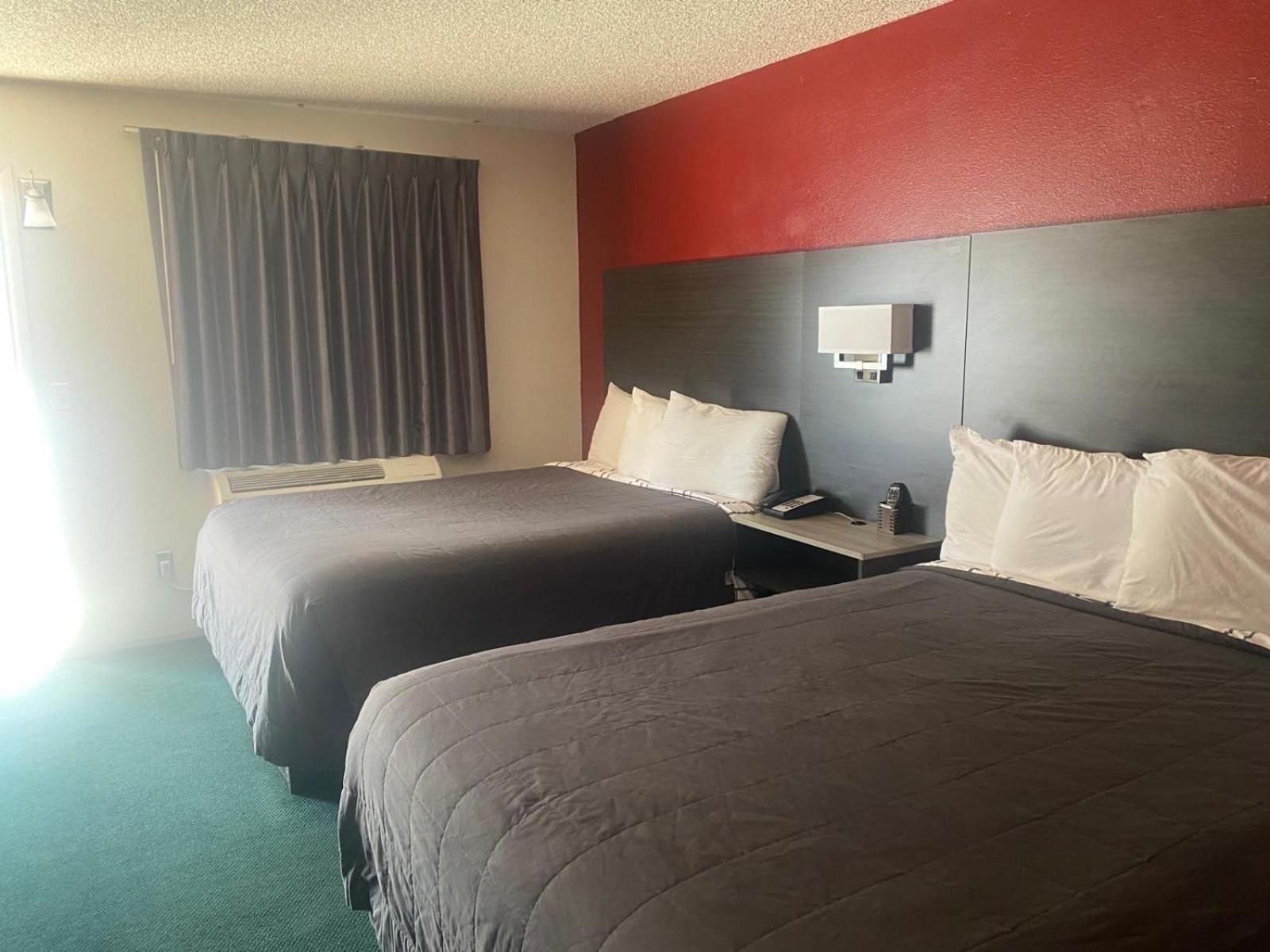 Windsor Inn Lake Havasu City Exterior foto
